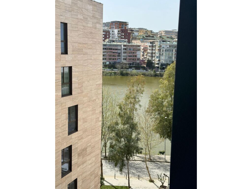 Foto e Apartment në shitje liqeni i thate, Tiranë