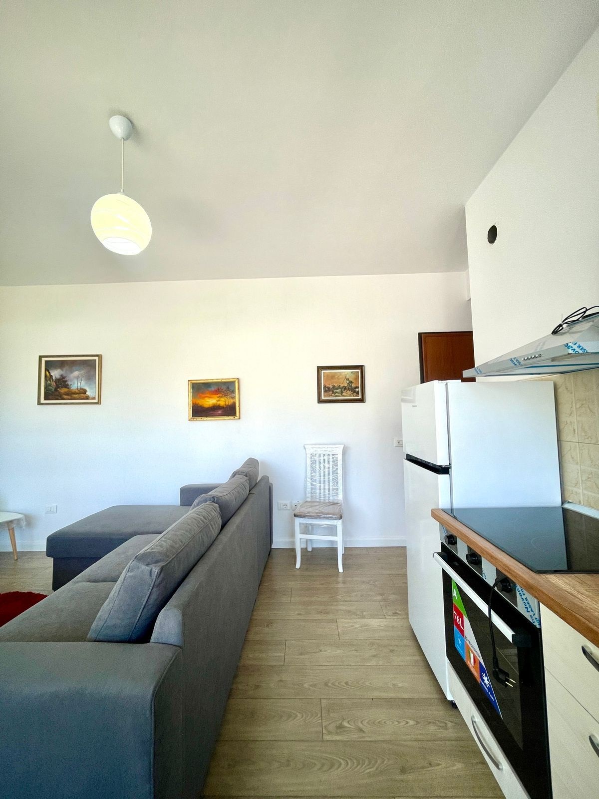 Foto e Apartment me qëra Kompleksi Delijorgji, Rruga e Kavajes, Tiranë