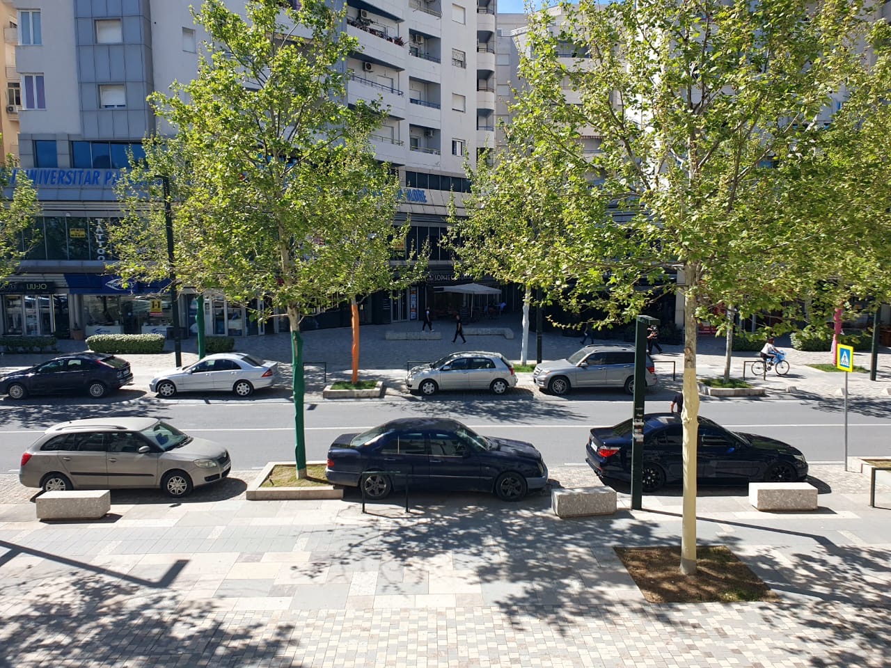 Foto e Ambient biznesi me qëra Bulevardi Ismail Qemali, bulevardi Ismail Qemali, Vlorë