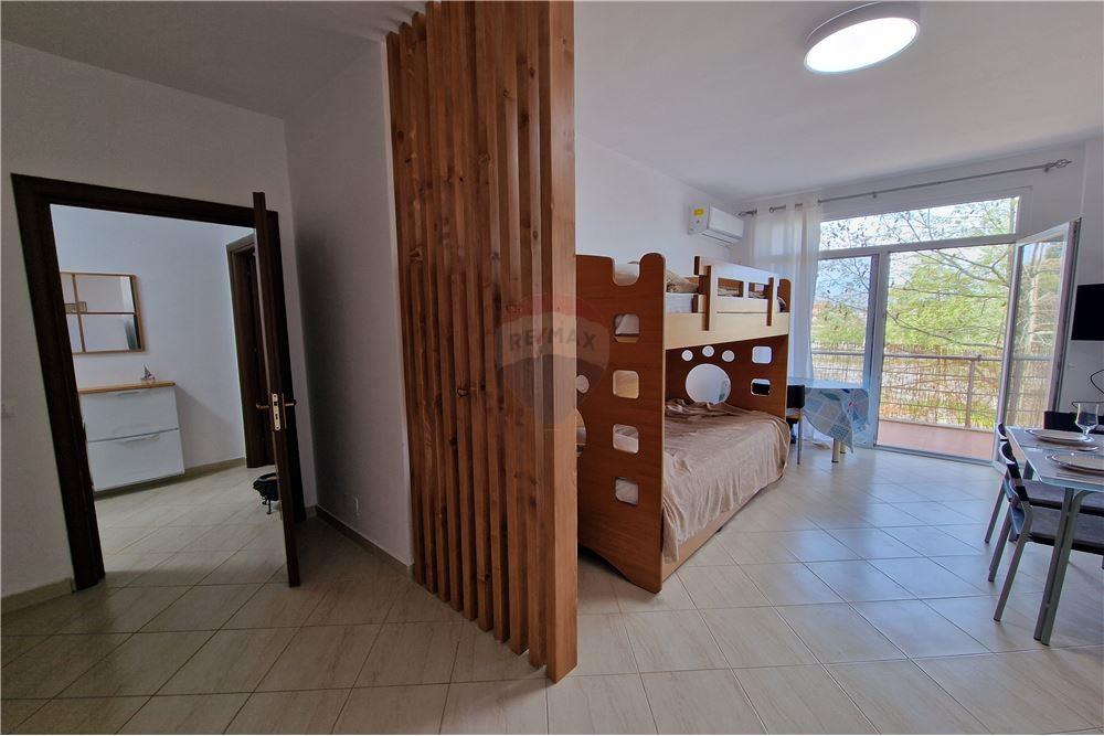 Foto e Apartment me qëra Sazani, Vlorë
