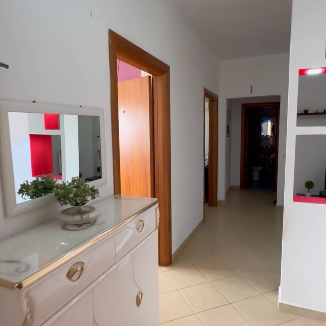 Foto e Apartment me qëra Lungomare,Vlore, Vlorë