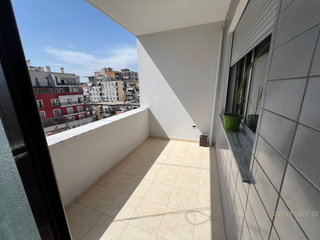 Foto e Apartment me qëra Pazari I ri, Tiranë