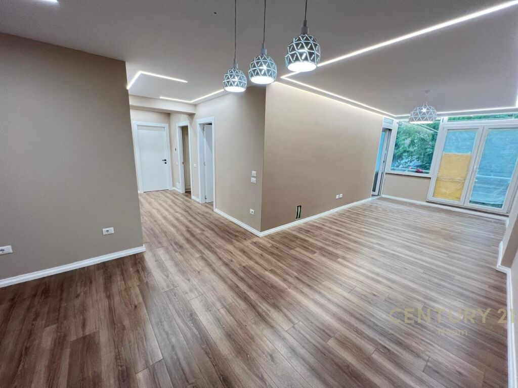 Foto e Apartment në shitje Kopshti Botanik Zoologjik, Tiranë