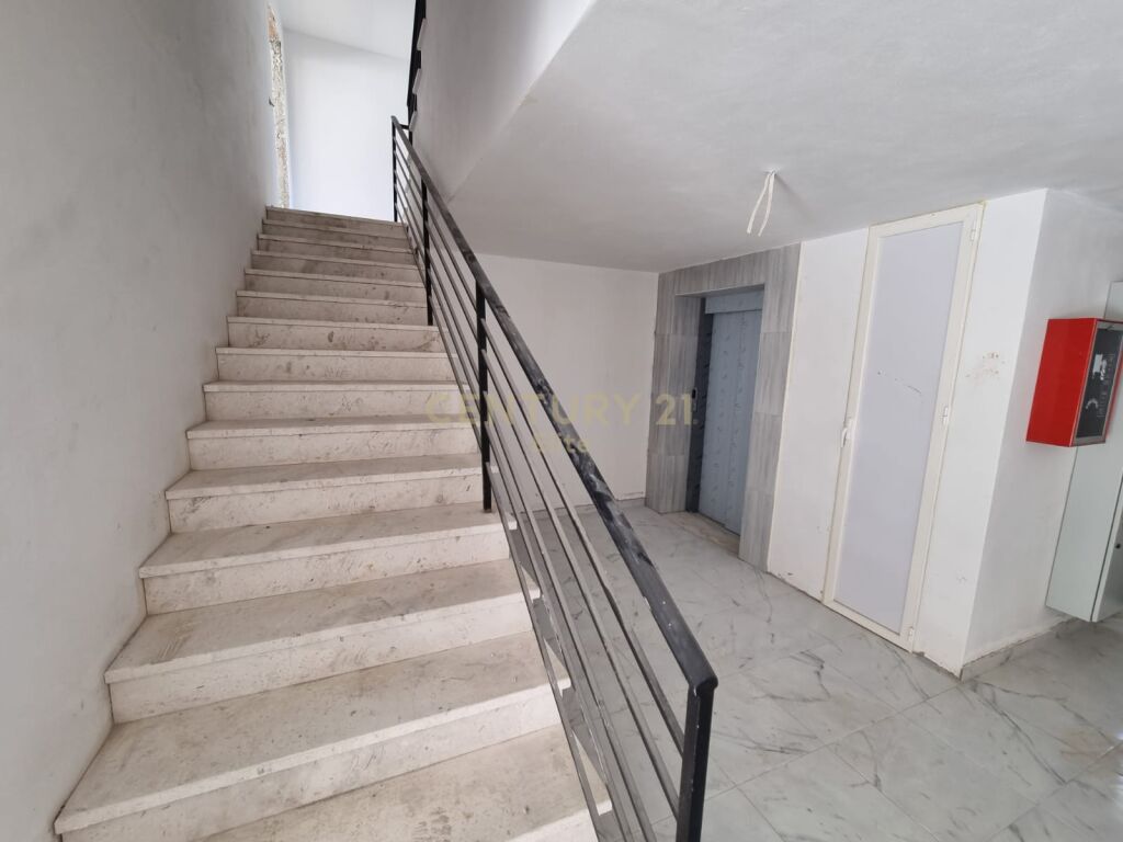 Foto e Apartment në shitje rruga selite, Tiranë