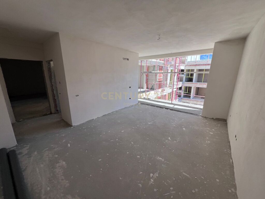 Foto e Apartment në shitje rruga xhanfize keko, Tiranë