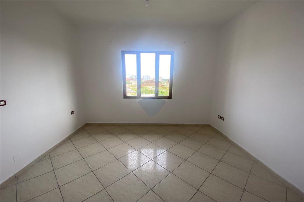 Foto e Apartment në shitje Rruga Jakov Xoxa, Fier, Vlorë