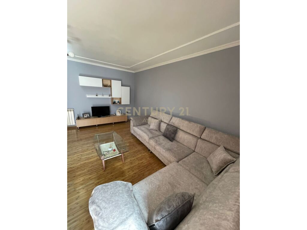 Foto e Apartment me qëra Rruga Mujo Ulqinaku, Durrës