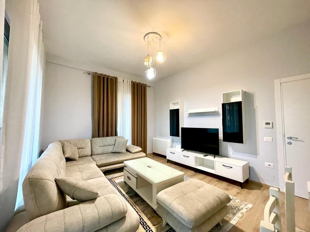 Foto e Apartment me qëra 21 DHJETORI, MYHEDIN LLAGANI, Tiranë