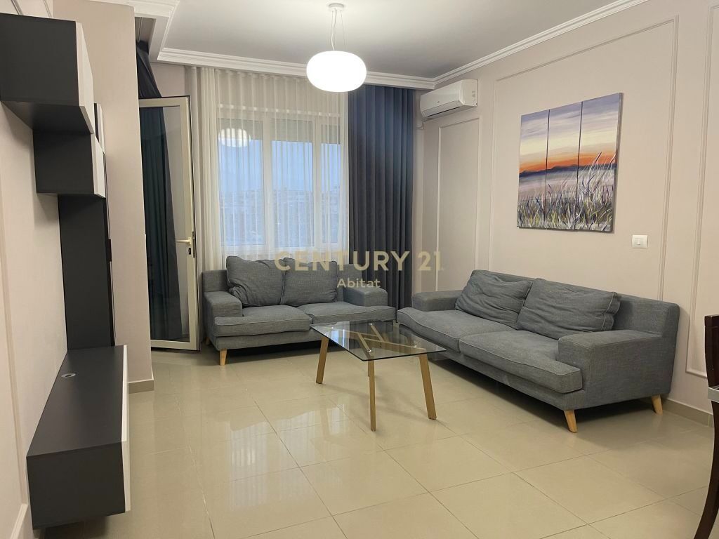 Foto e Apartment me qëra Bulevardi i Ri, Tiranë