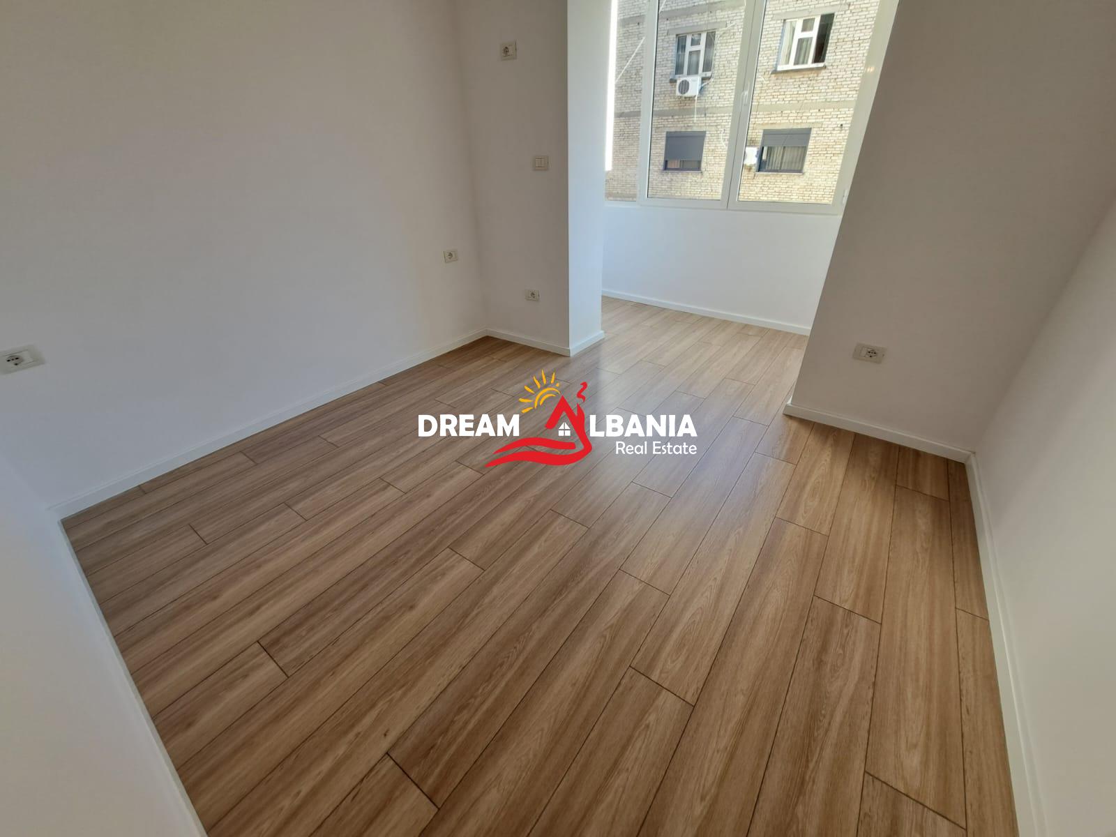 Foto e Apartment në shitje ne bulevardin Bajram Curri, Tiranë