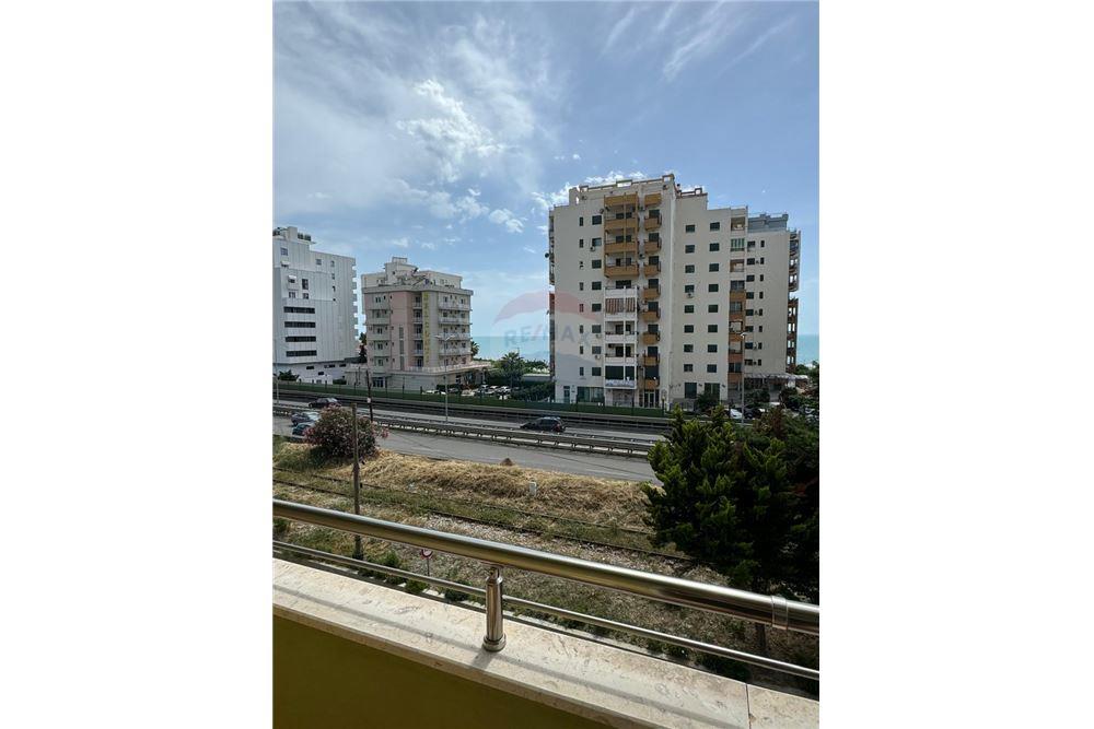 Foto e Apartment në shitje Shkembi i Kavajes, Shkëmbi i Kavajës, Tiranë