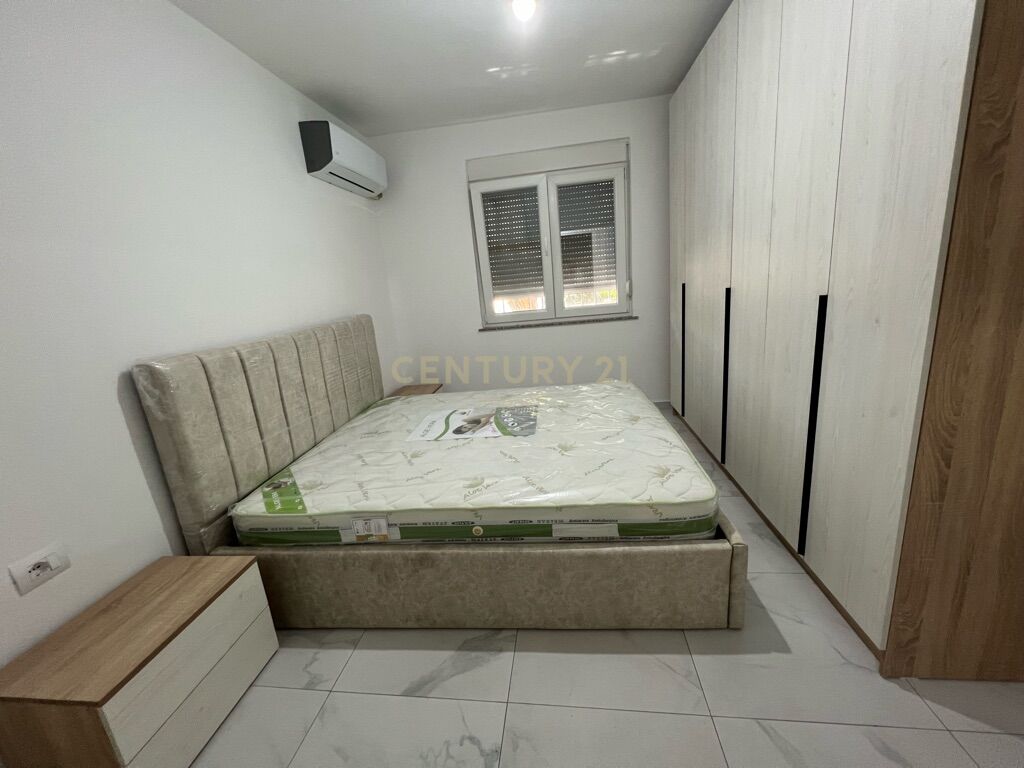 Foto e Apartment me qëra rruga dafinave, Tiranë