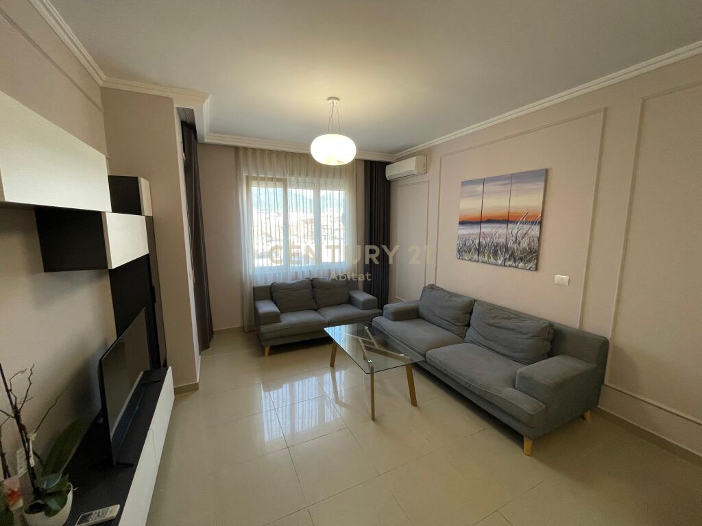 Foto e Apartment me qëra Bulevardi i Ri, Tiranë