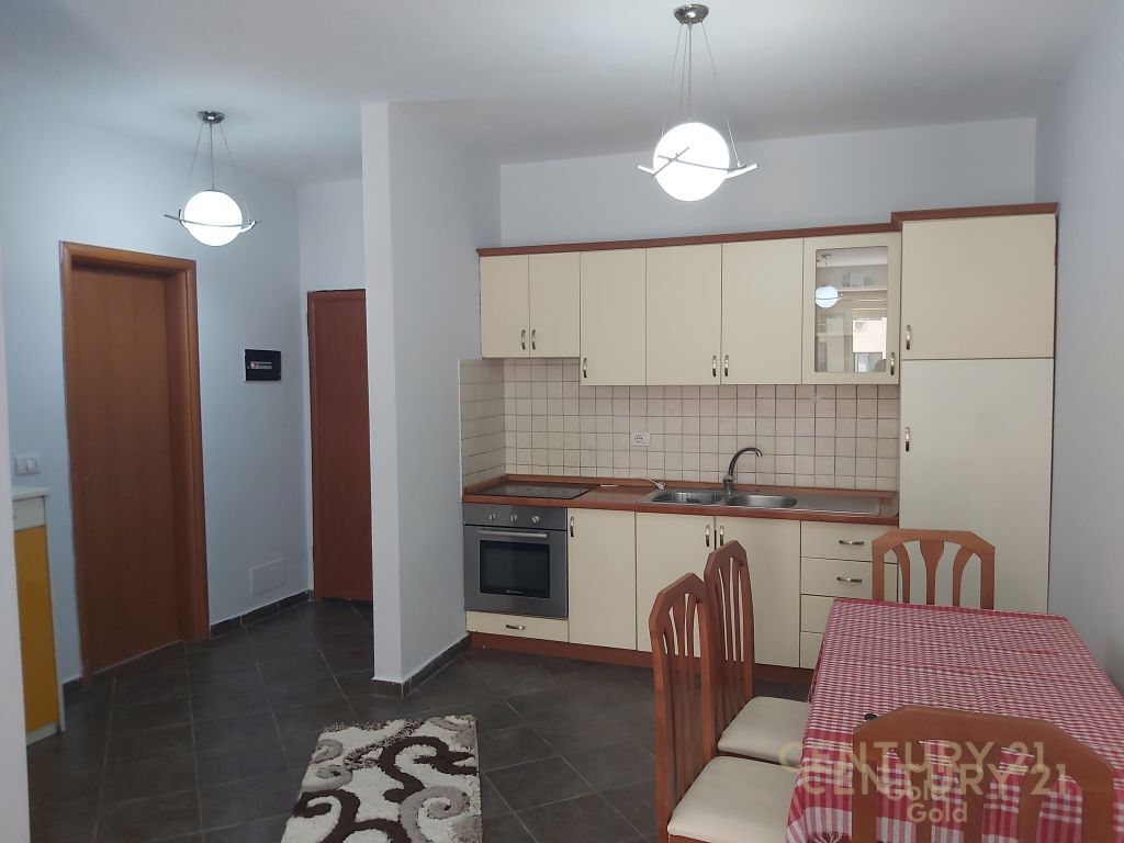 Foto e Apartment me qëra Ish Stacioni i Trenit, Kompleksi Usluga, Tiranë