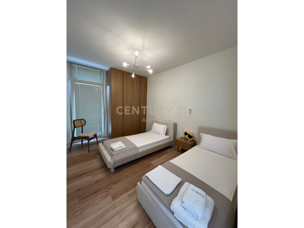 Prona në shitje në Dhermi Homezone.al