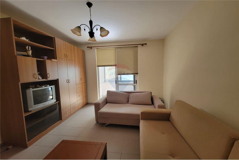 Foto e Apartment me qëra Rruga e Kavajes, Tiranë