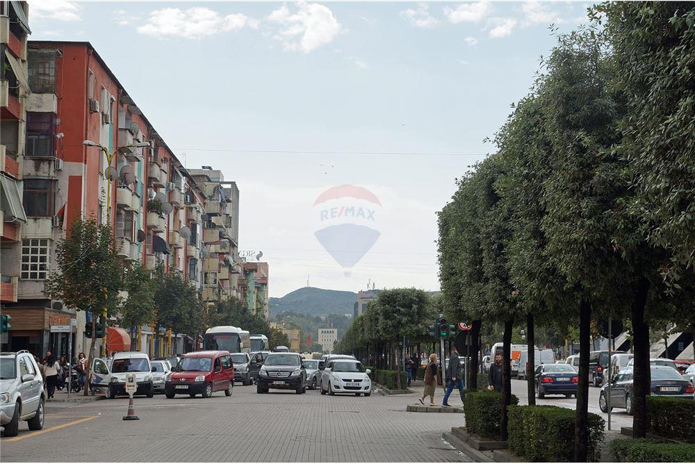 Foto e Apartment në shitje Bulevardi Zogu i pare, Bulevardi Zogu I, Tiranë