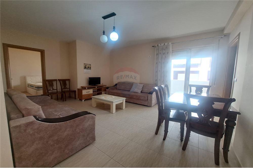 Foto e Apartment me qëra Rruga Hajredin Haxhiraj, Vlora, Vlorë