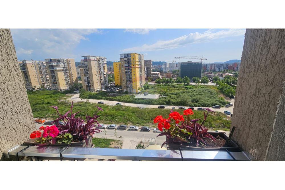 Foto e Apartment në shitje beniamin kruta, Fusha e Aviacionit, Tiranë