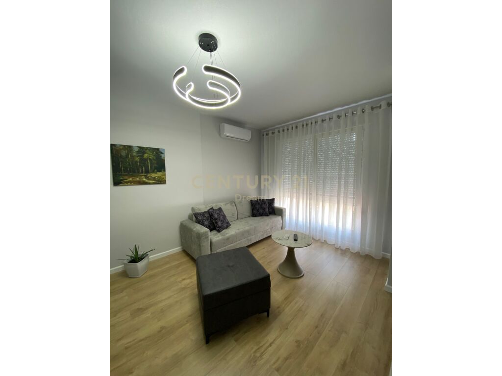 Foto e Apartment me qëra Rruga e Dibrës, Tiranë