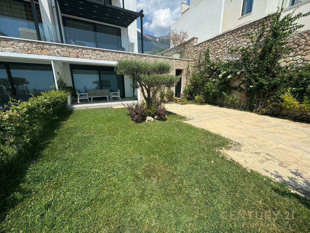 Foto e Apartment në shitje Vlore, Rruga Gjilek, Vlorë