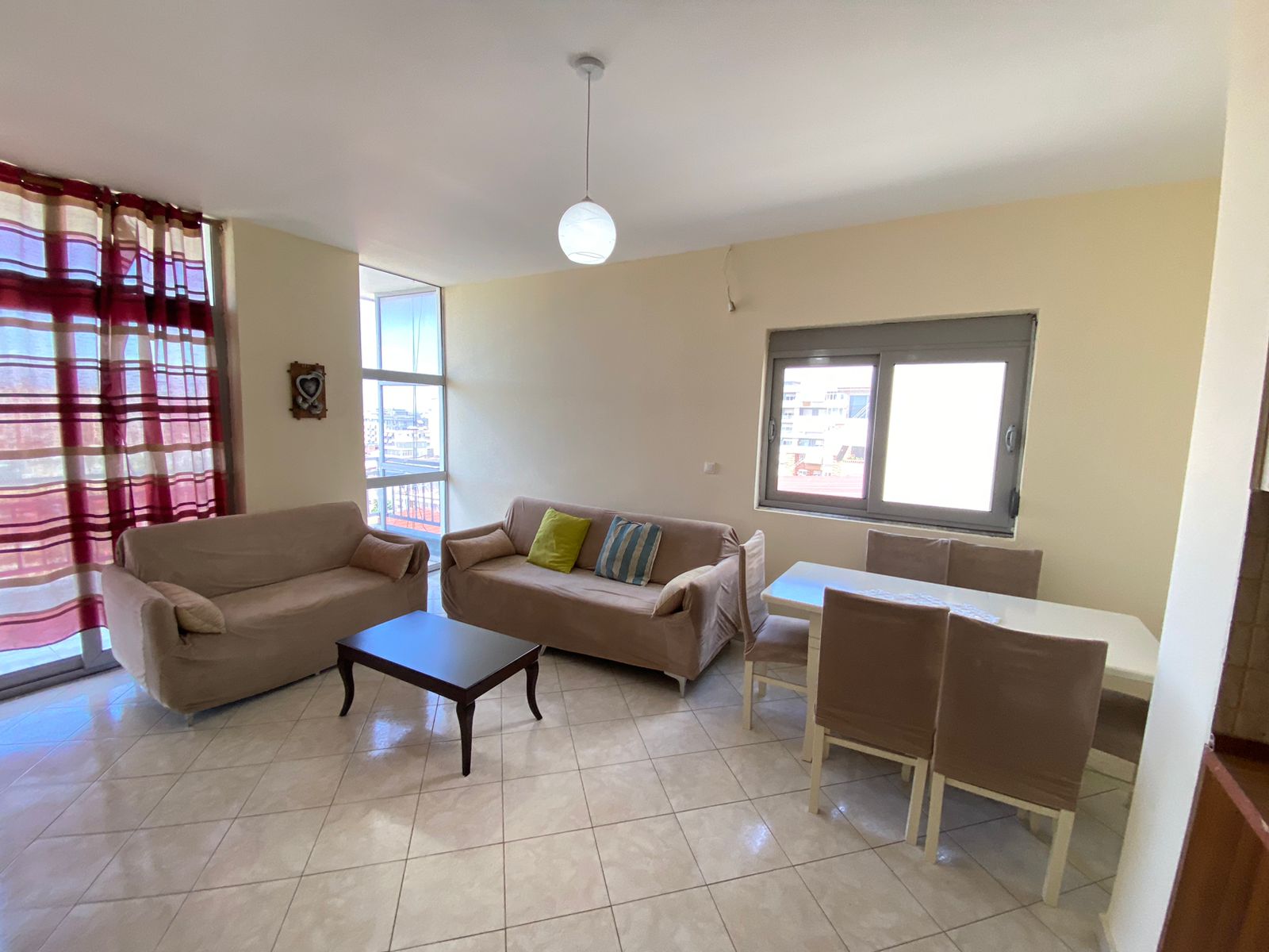 Foto e Apartment me qëra Astir, përballë Vilës L, Tiranë