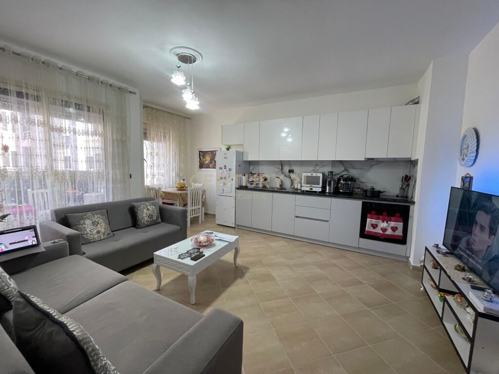 Foto e Apartment në shitje Plazh Rrota e Kuqe, Durrës