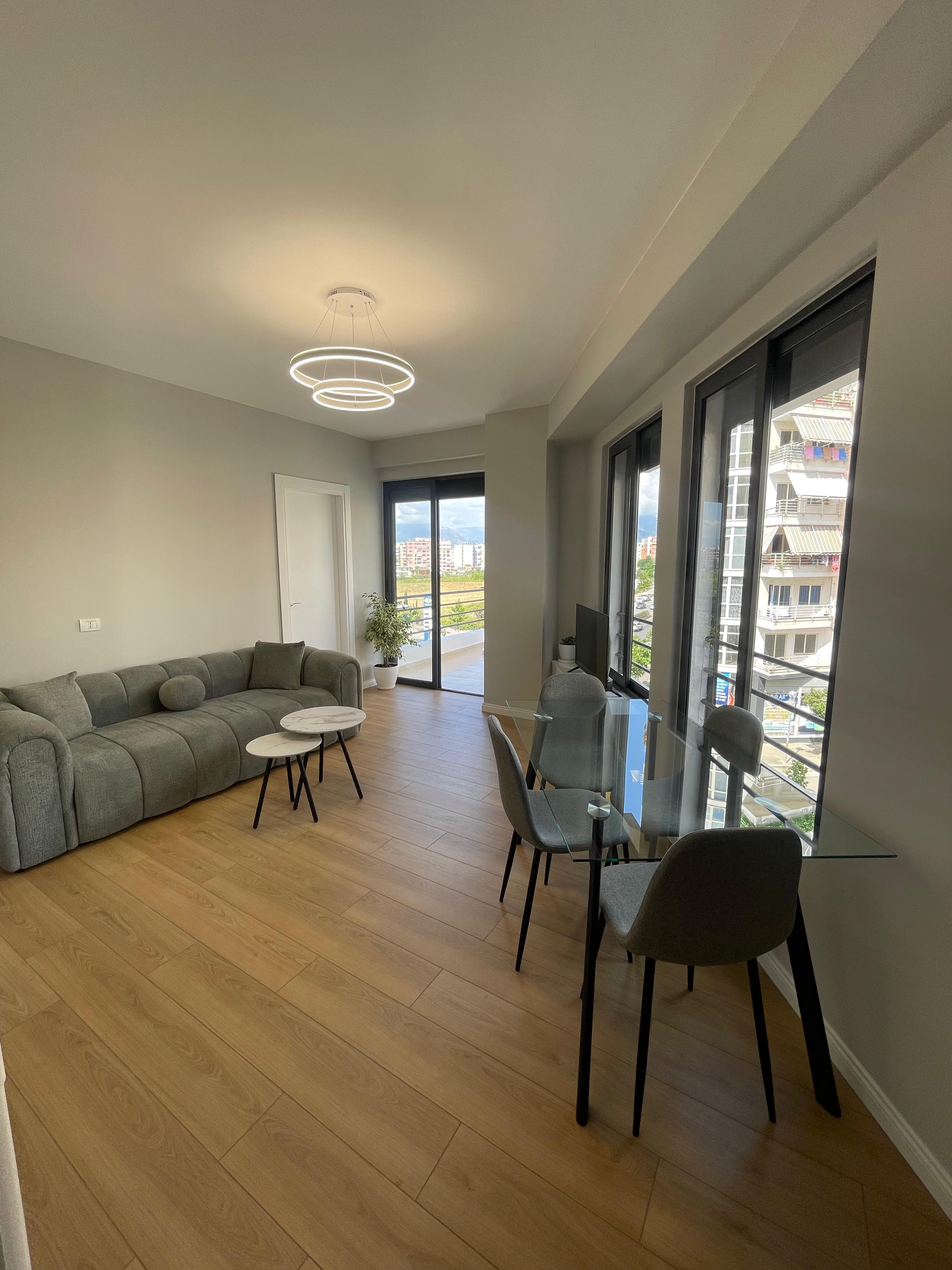 Foto e Apartment në shitje Yzberisht, Bulevardi Migjeni, Tiranë