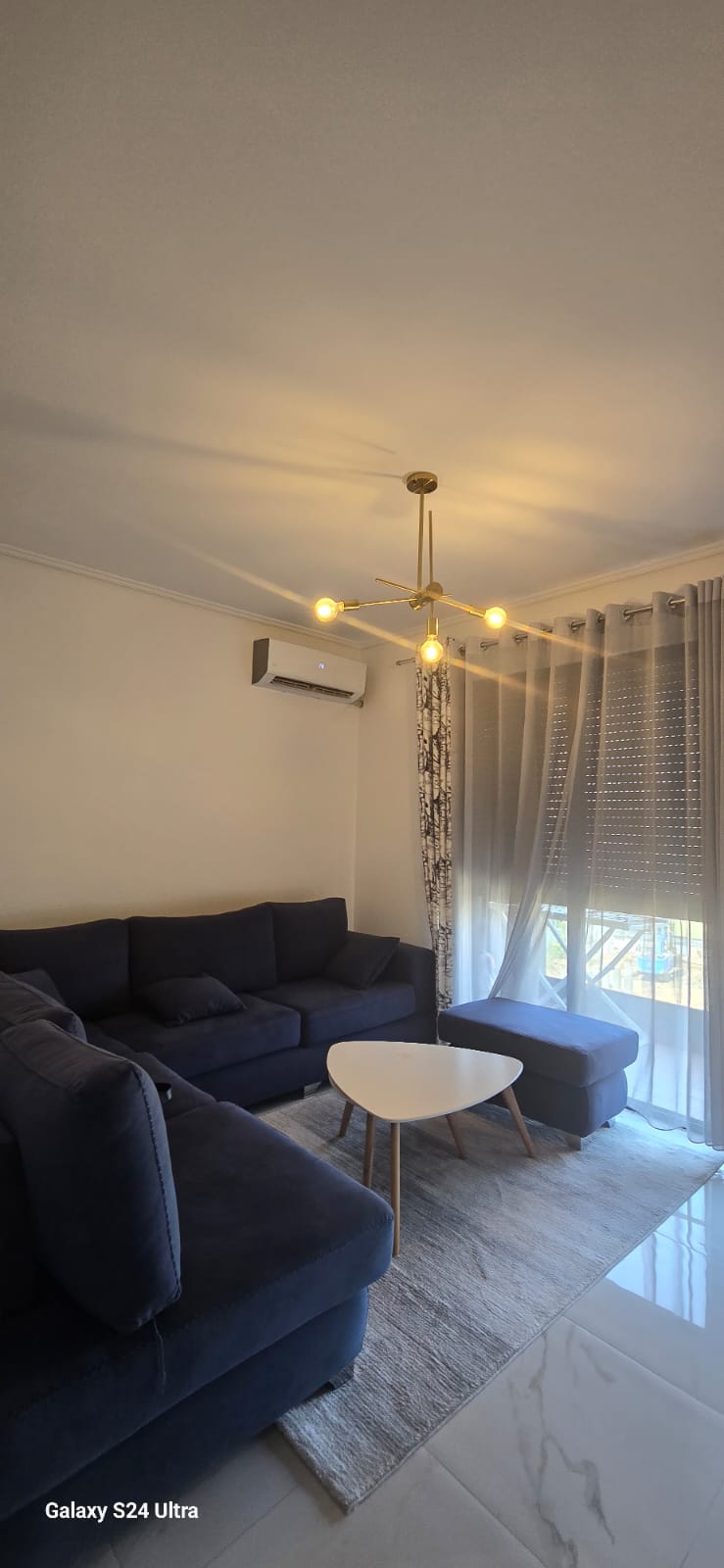 Foto e Apartment me qëra Komuna Parisit, Tiranë