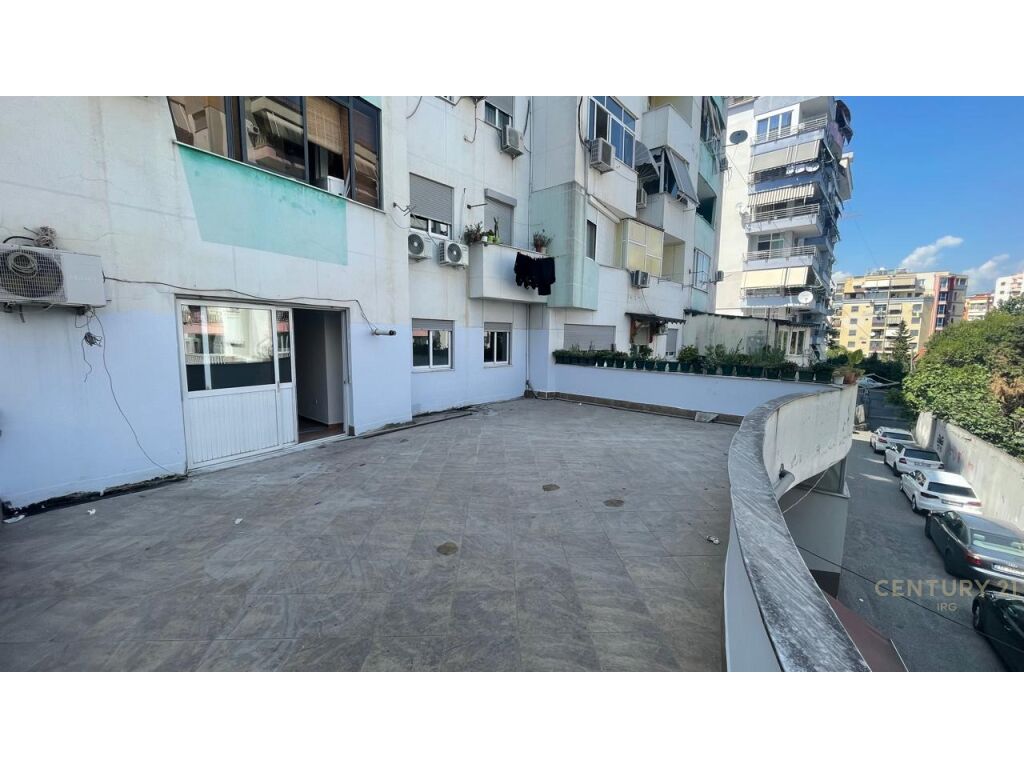 Foto e Apartment në shitje Komuna e Parisit, Kika 1, Tiranë