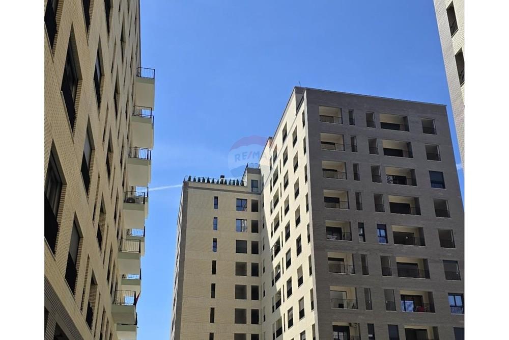 Foto e Apartment në shitje Fusha e Aviacionit, Tiranë