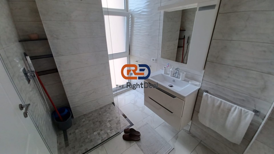 Foto e Apartment në shitje Restorant Durresi - Siri Kodra - 5 Maj, Rruga 5 Maji, Tiranë