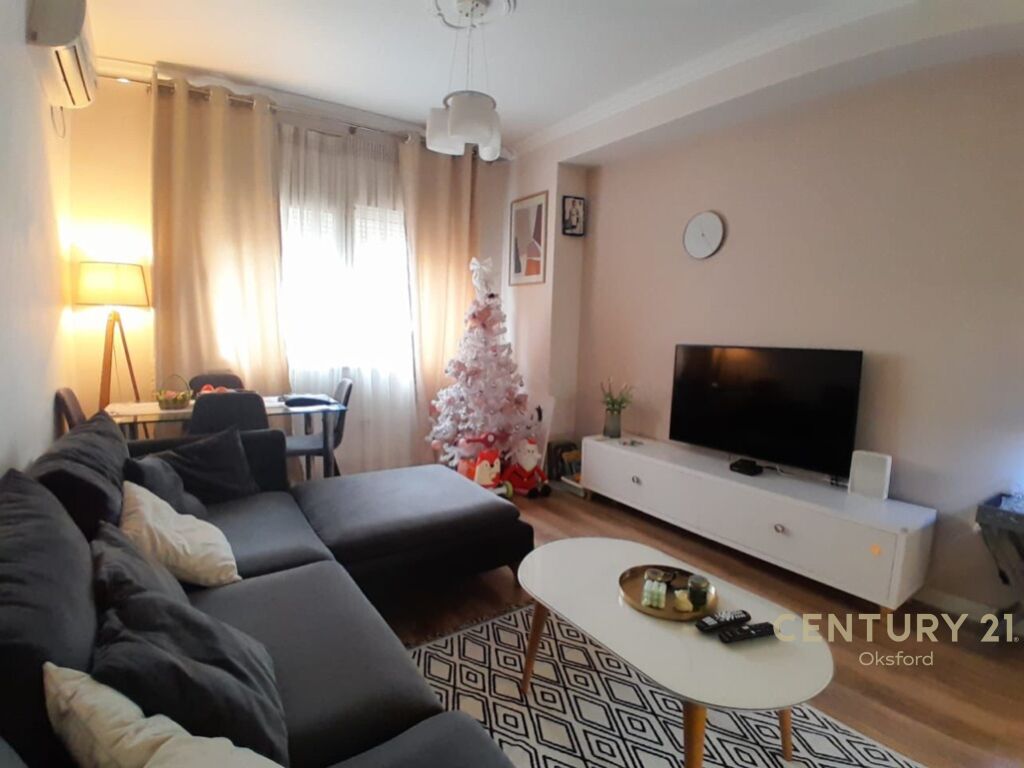 Foto e Apartment me qëra Kodra e Diellit, Tiranë