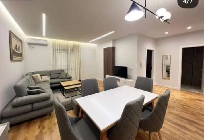 Foto e Apartment në shitje Komuna e Parisit, Tiranë