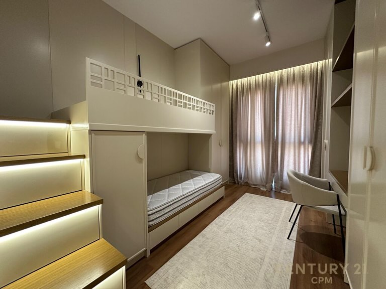 Foto e Apartment me qëra Tek SQUARE21, Tiranë