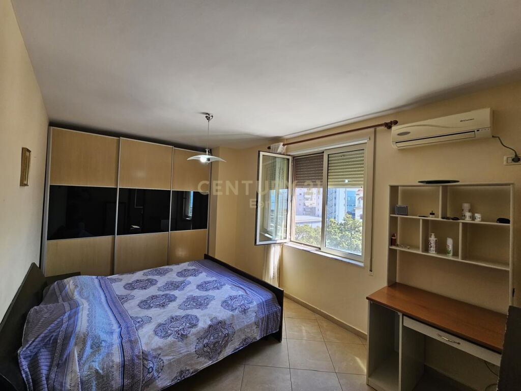 Foto e Apartment me qëra rruga e portit, Durrës