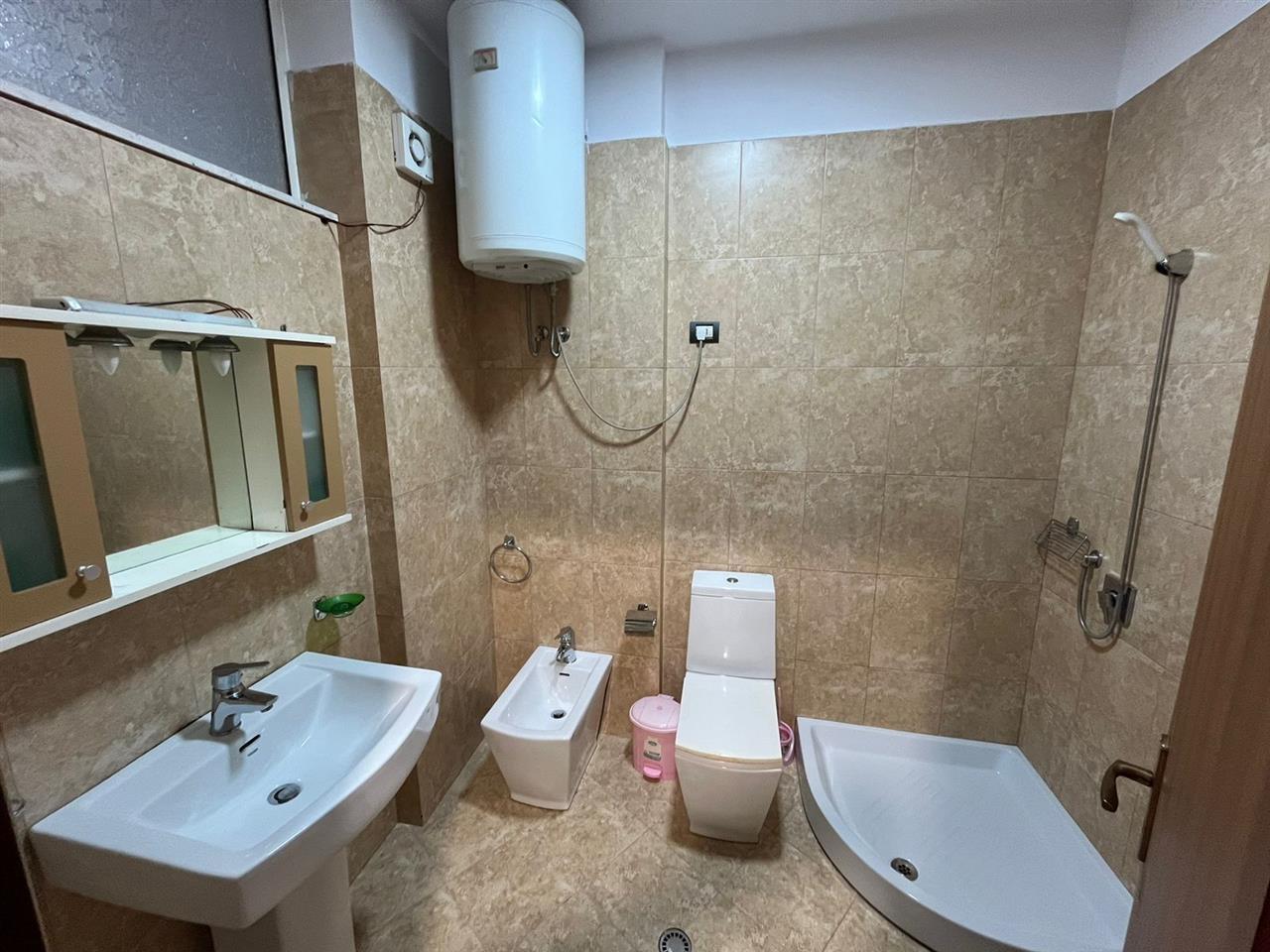 Foto e Apartment me qëra Rruga 5 Maji, Tiranë