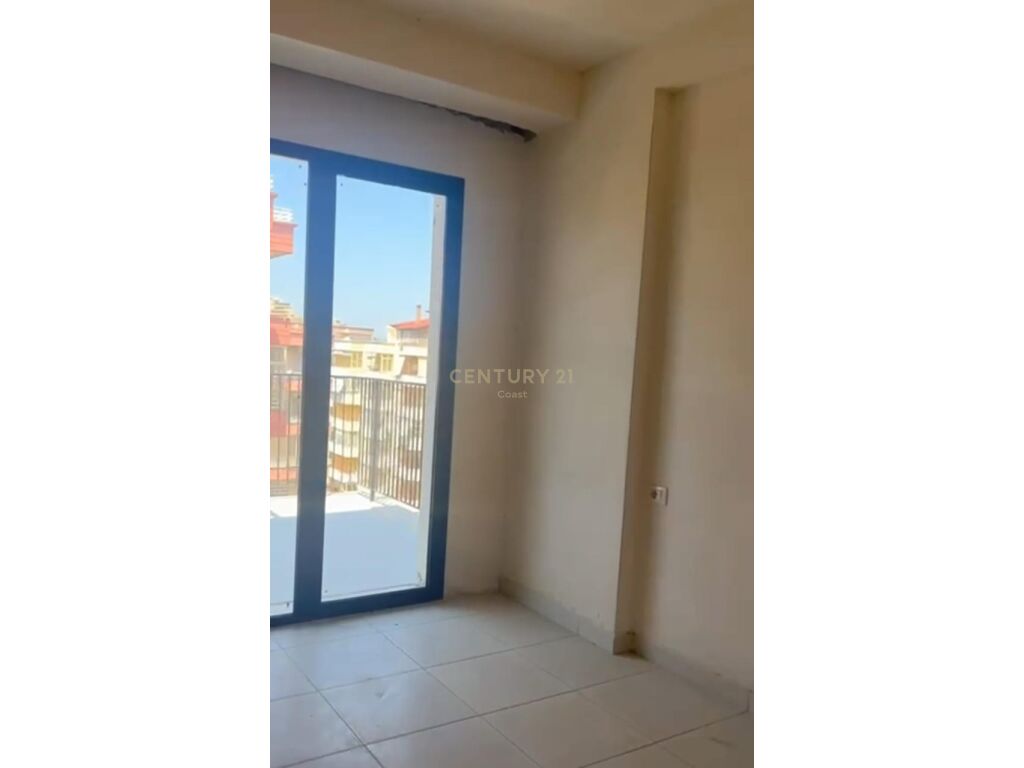 Foto e Apartment në shitje Bulevardi Vlorë-Skelë, Rruga Gjergj Araniti, Vlorë