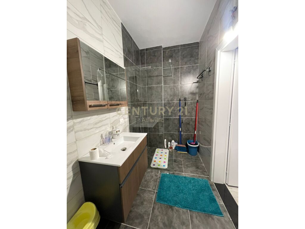 Foto e Apartment në shitje plazh rrota e kuqe, Durrës