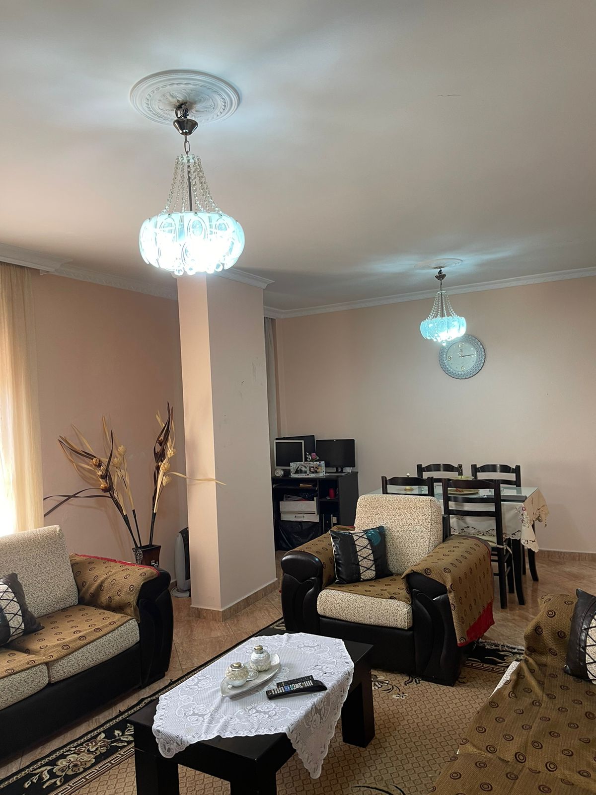 Foto e Apartment me qëra qender, Durrës