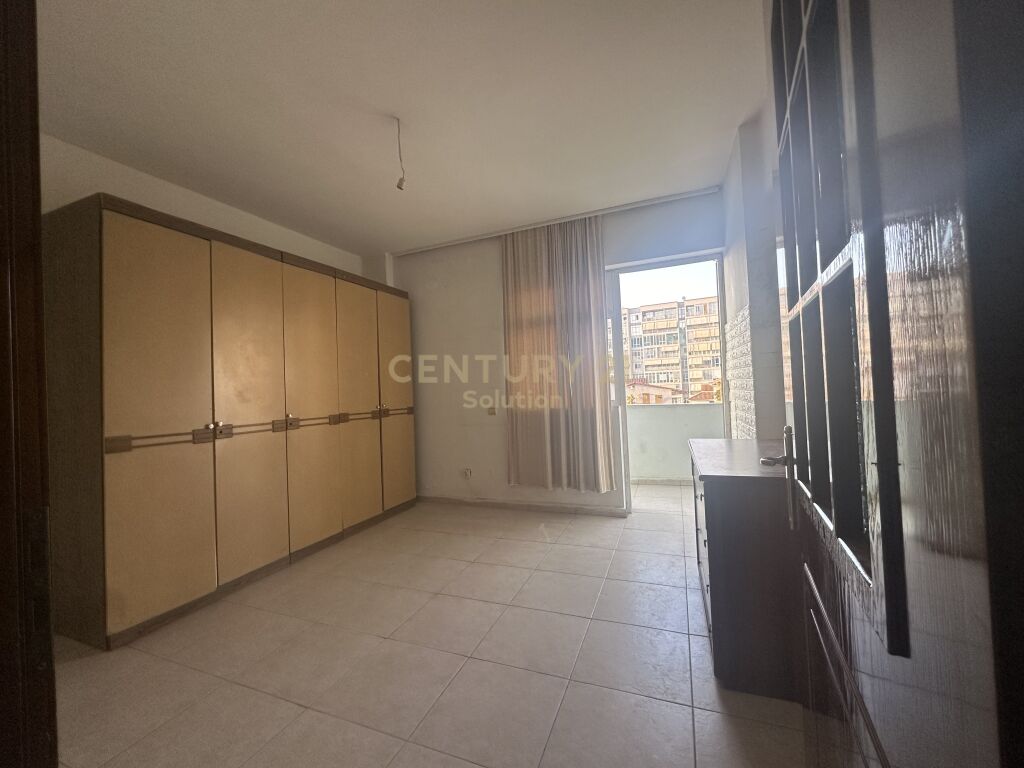 Foto e Apartment në shitje Komuna e Parisit, Tiranë