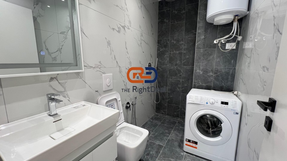 Foto e Apartment në shitje 21 Dhjetori - Ish Parku-Kompleksi Delijorgji, Kavaja Street, Tiranë