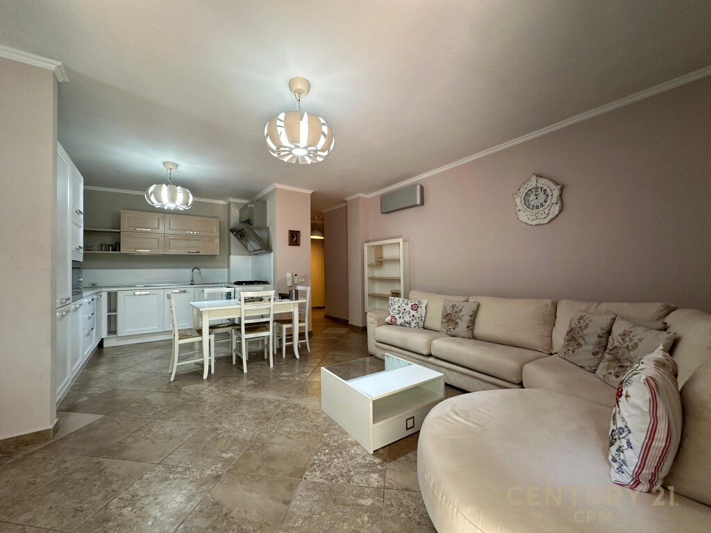 Foto e Apartment me qëra 📍 Adresa: Kompleksi Kolombo, Tiranë, Tiranë