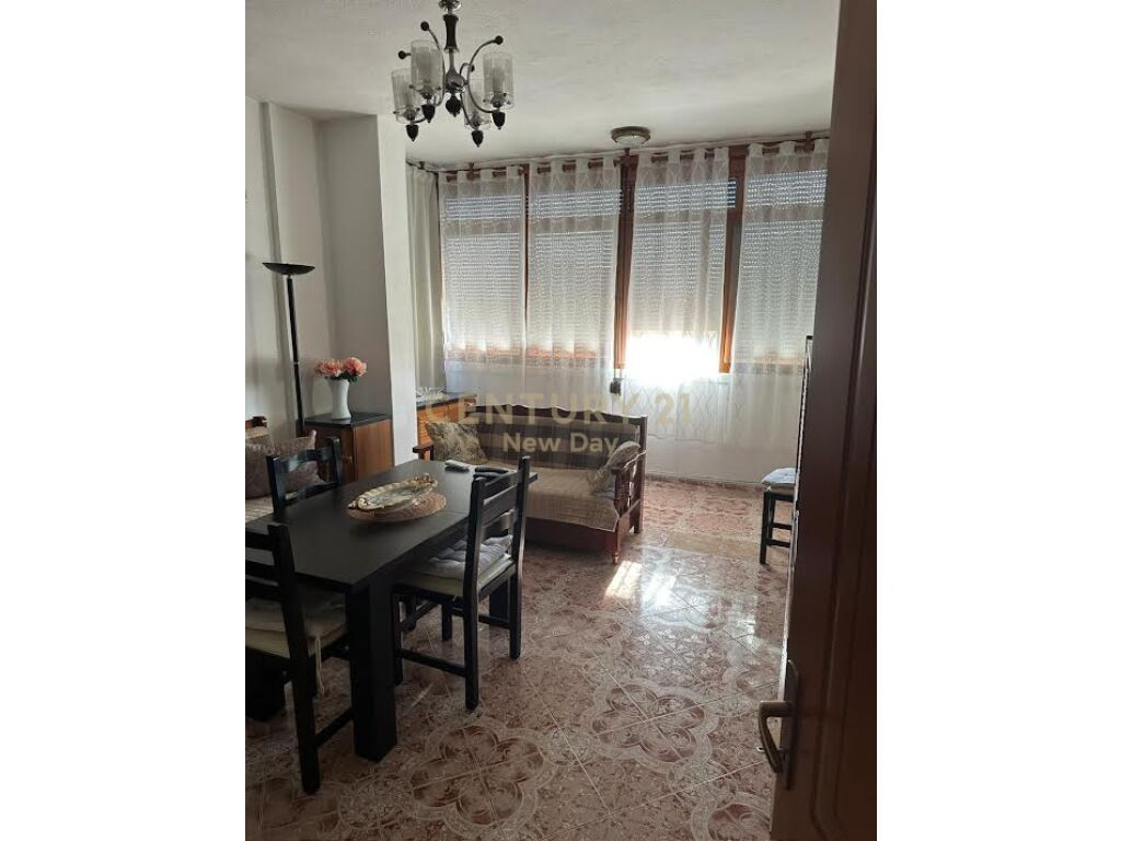 Foto e Apartment me qëra Prane Stacionit te trenit, Tregu fruta perimeve, Durrës