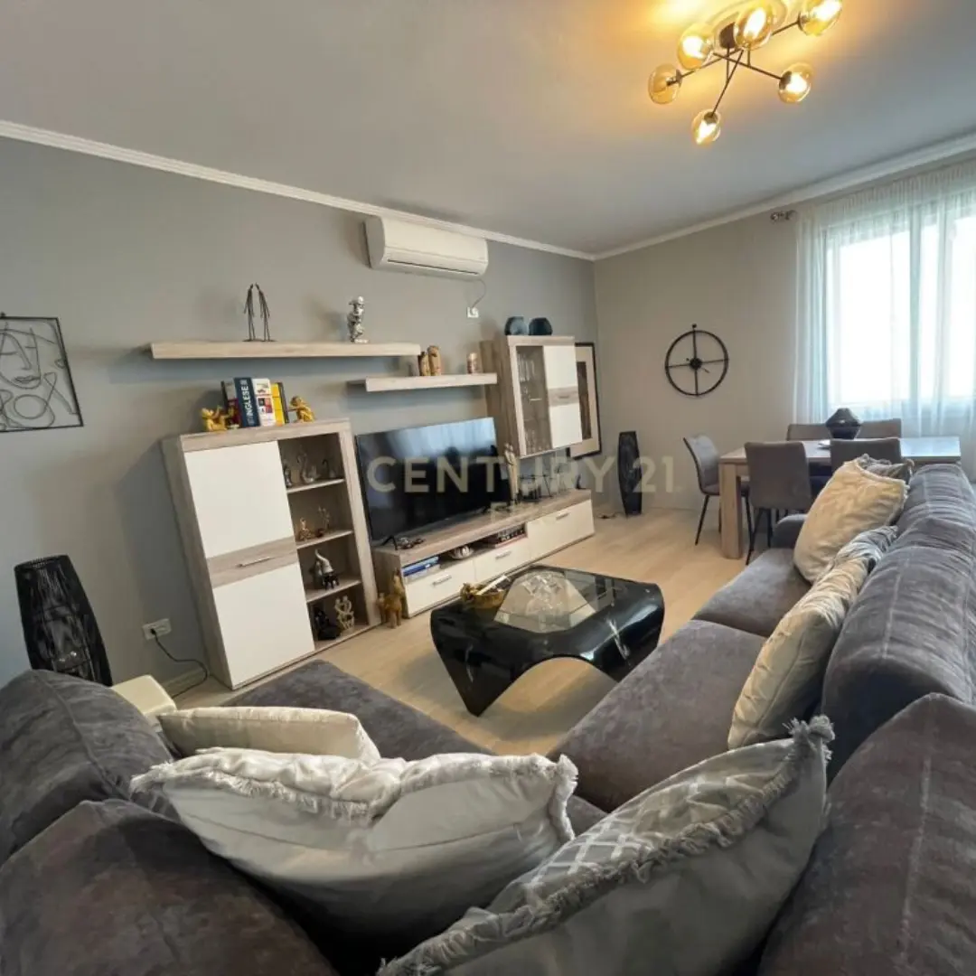 Foto e Apartment me qëra 📍 Vendndodhja: Pranë Shkollës së Baletit, afër Xhamisë së Tabakëve, Tiranë., Tiranë