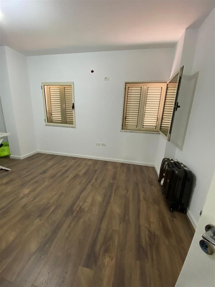 Foto e Apartment me qëra Komuna Parisit, Tiranë