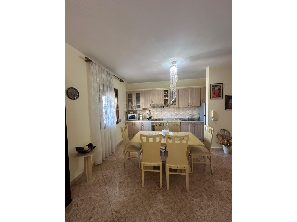 Foto e Apartment me qëra markata, Durrës