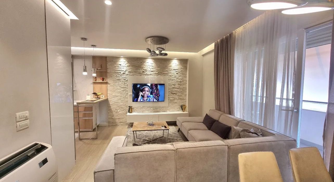 Foto e Apartment me qëra Komuna Parisit, Tiranë