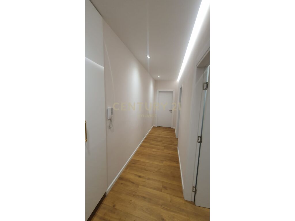 Foto e Apartment me qëra 📍 Adresa: Kompleksi Arlis, Rruga e Dibrës, Farmacia 10, Tiranë, Tiranë