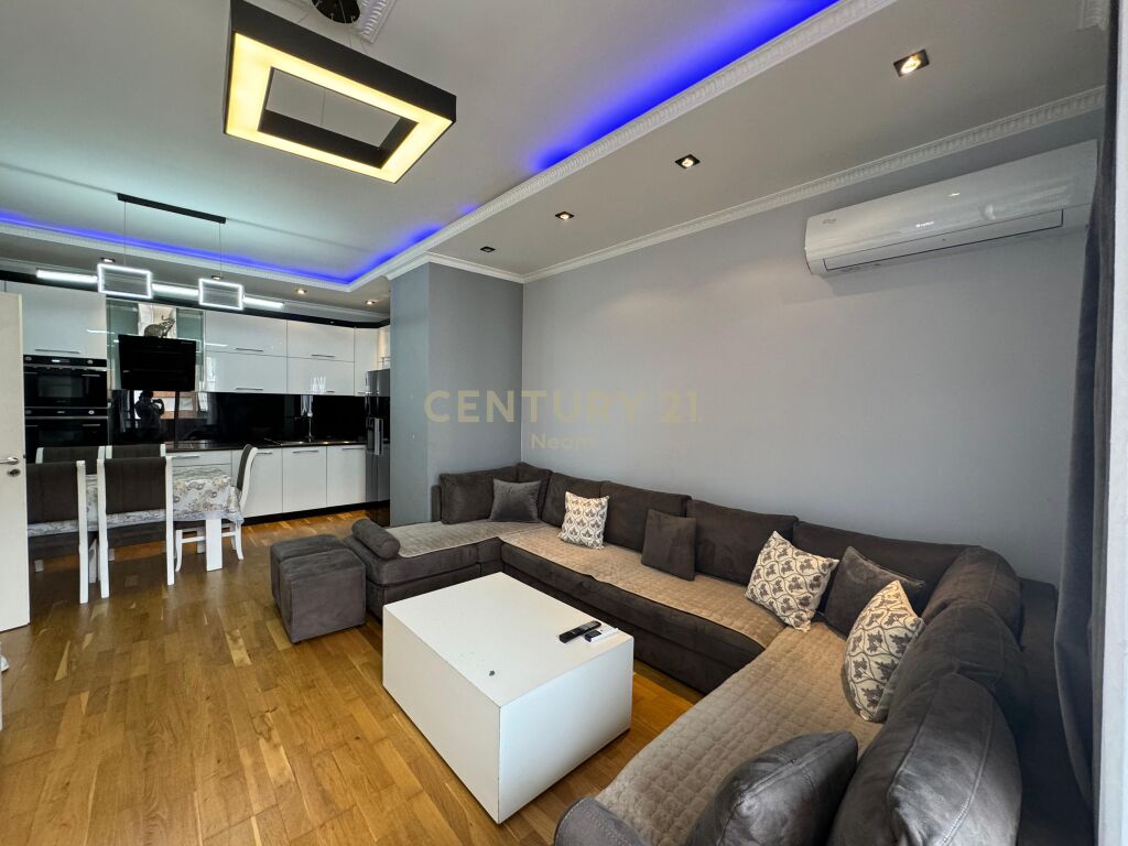 Foto e Apartment me qëra 📍 Vendndodhja: Astir, tek rrethrrotullimi pranë Well, Tiranë, Tiranë